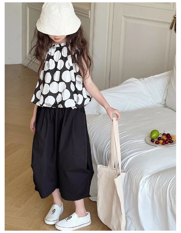 「スーパーSALE期間半額」韓国子供服 女の子 夏服 セットアップ キッズ キッズ 上下セット 飛袖 シャツ+ワイドパンツ 2点セット レジャー かわいい 姉妹 双子 プレゼント 子ども服 夏 新品 旅行 リゾート お出かけ 120 130 140 ブラック おしゃれ 水玉柄 通学着 夏着