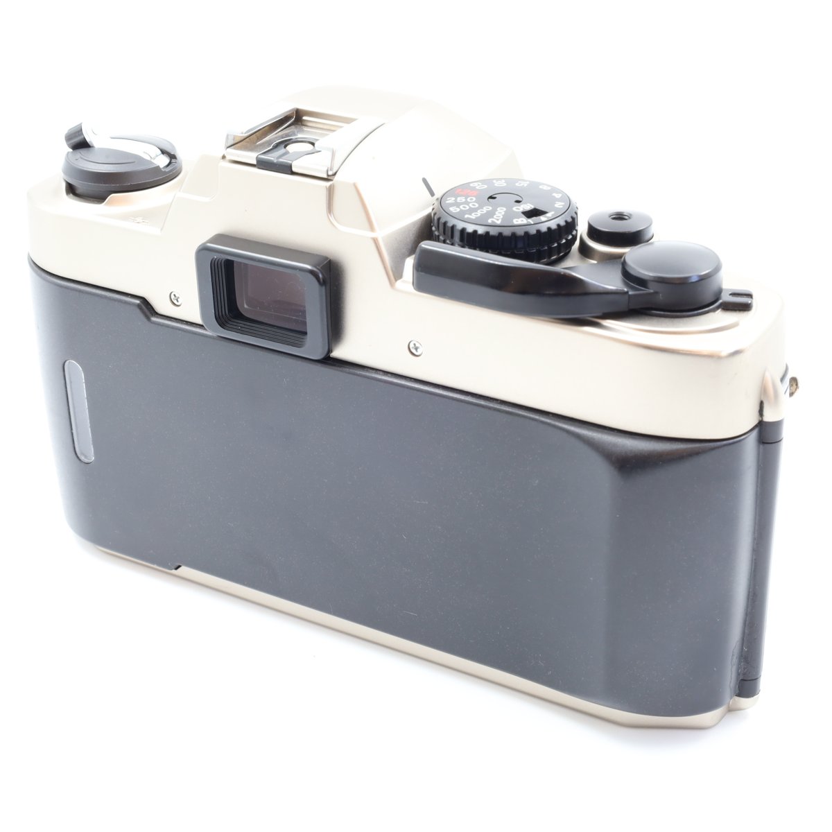 Premier Camera -プレミアカメラ-の【中古】【1年保証】【良品】Nikon FM10 ボディ｜アングル3