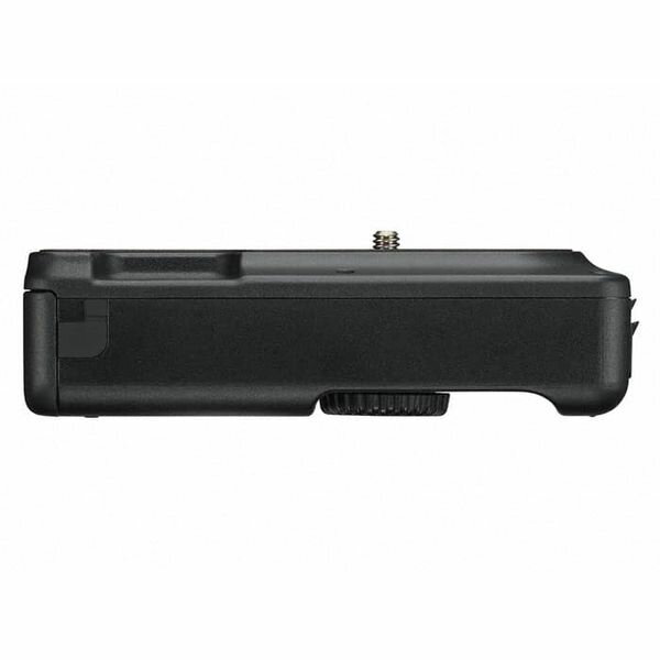 使用頻度が少なく全体的にとても綺麗な状態です。十分にご満足いただけると思います。原則、本体のみの発送です。「当社発行1年保証書」をお付けいたします。カメラ専門の当店にてベテランスタッフが各種動作を確認済みですので安心してご使用いただけます。こちらの商品は在庫移動のため、発送まで2日から3日ほどお時間をいただくことがございますのでご留意ください。ヤマト運輸にて、追跡番号および事故保証付きで発送いたします。並行販売しているため、商品が売れ次第、こちらの出品は取消させていただきます。予めご了承ください。※商品画像はイメージです