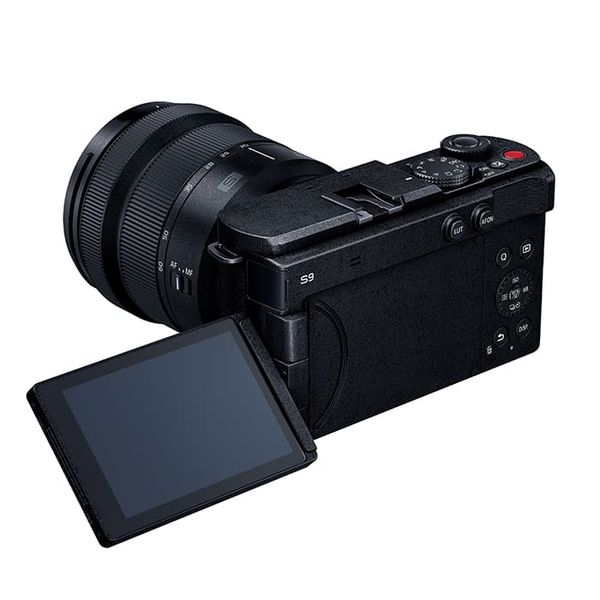 ����šۡ�1ǯ�ݾڡۡ����ʡ�Panasonic LUMIX S9 ɸ�ॺ�����󥺥��å� �����åȥ֥�å� [DC-S9K-K]