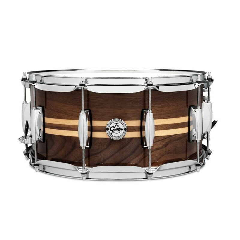 ■商品紹介S1-6514W-MI [Full Range Snare Drums / Walnut with Maple Inlay 14 x 6.5]スネアドラムは、ドラマーの個性がより反映される特別な楽器です。「Full Range Snare Drums」は長年のドラム作りで培ったノウハウで、グレッチ独自のサウンドを追求した多彩なモデルをラインナップしています。グレッチのウォルナットスネアは、フルレンジシリーズにひと味違うサウンドと外観を加えています。ウォルナット8プライシェルは鋭いアタックを生みますが、低いチューニングでパンチの効いたローエンド、またハイチューニングでは響きに厚みを加えます。また外周に2本のメイプルインレイを施しており、サウンドだけでなくルックス面も特徴的な仕上がりです。独特の製法とウォルナット材の持つ自然美をグロスフィニッシュで仕上げた、またとないブティックな雰囲気を醸し出しています。■仕様詳細＜スペック＞サイズ：14 × 6.5シェル：ウォルナット 8プライ with メイプルインレイフープ：トリプルフランジフープ 2.3mm 10ホールラグ：ダブルエンドラグ ×10ストレイナー：レバースタイルスネアワイヤー：20本付属品：ソフトケース、チューニングキー(Gretschロゴの入っていないモデルとなります)検索キーワード：イケベカテゴリ_ドラム_スネアドラム_GRETSCH_新品 SW_GRETSCH_新品 JAN:0019239420060 登録日:2021/05/31 スネア スネアドラム グレッチ