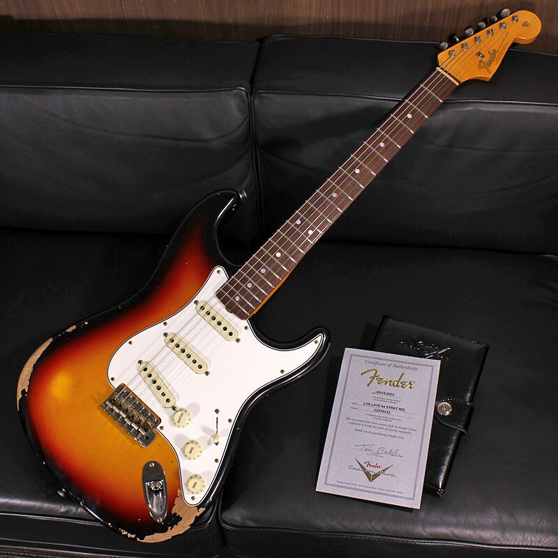 Fender Custom Shop Limited Edition Late 1964 Stratocaster Relic Target 3-Color Sunburst SN.CZ570133 (新品)