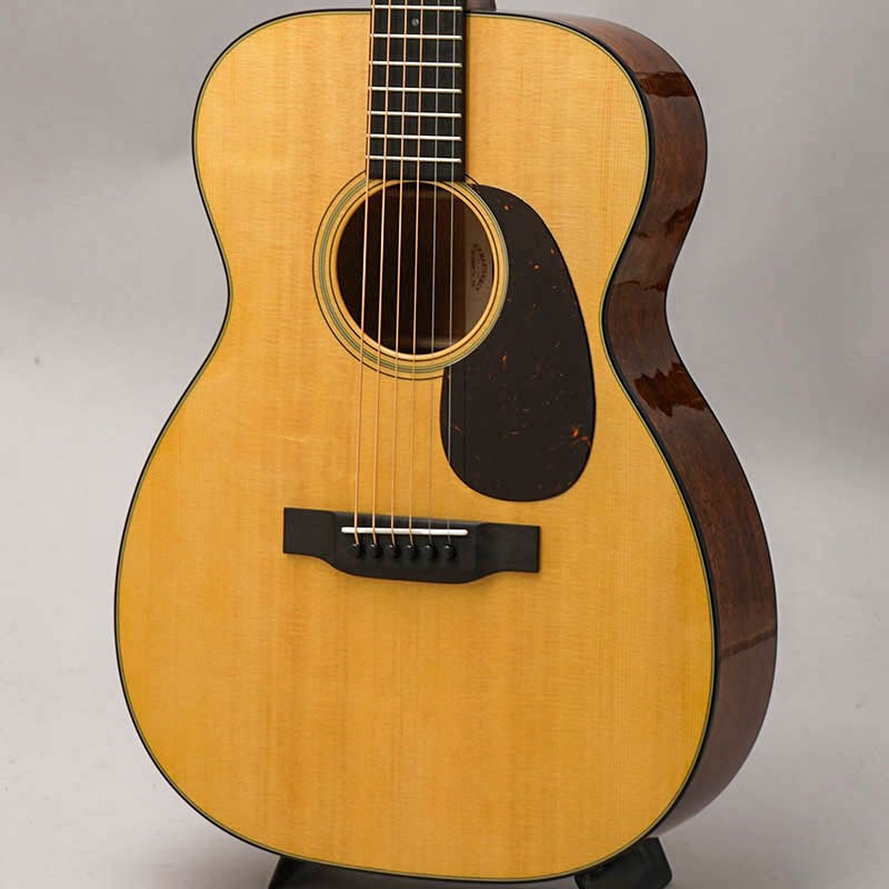 MARTIN 00-18 Standard (新品)