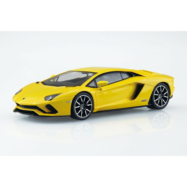 商品説明★ 環境問題などから2022年に惜しまれつつも生産を終了したアヴェンタドール★ 憧れのスーパーカーをあなたの掌に★ パーツ点数33点のお手軽モデル★ 塗装不要ボディ色をプラスチック材料の着色で再現する事により、塗装不要となりました。ツヤツヤのボディも見どころです。★ 接着剤不要はめ込み式を採用する事で接着剤が不要となりました。★ 少ないパーツで高い再現性キットを簡略化しながらも1/32スケールで高い再現性を実現しました。スペック* スケール:1/32