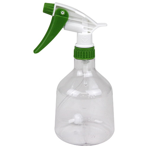 商品説明★ 【用途】庭木や花壇の水やり噴霧作業。★ 【機能・特長】噴霧量は1回1.2ccで効率よく噴霧可能です。残量が見やすい透明ボトルです。噴口が真鍮製で細かな霧吹きが可能です。振り子付きでどの角度でも噴霧可能です。★ 【材質】PP・真鍮・PET-G。[注意事項]●ご使用上の注意をご使用前に必ずお読みください。スペック* 容量: 500cc。
