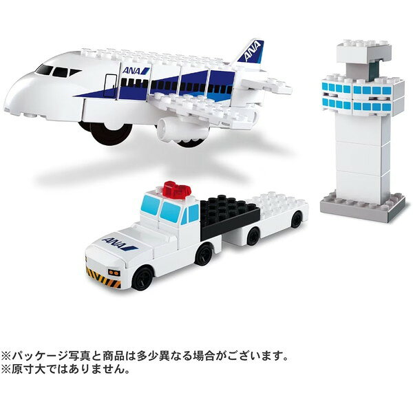 商品説明★ 全32パーツのブロックを使って、飛行場のはたらくのりものをキミの手で組み立てよう!★ 組み立てに必要なパーツ数が少ないので初めてでも簡単に遊ぶことができます。★ トミカタウンのどうろを使うと、もっと遊びが広がります。★ 一部パーツには機内のデザインが入っており、ブロック遊びを通して想像力を育みます。スペック* セット内容: 飛行機、トーイングトラクター、管制塔、ブロック完成図* パーツ数…・飛行機: 全12パーツ・トーイングトラクター: 全10パーツ・管制塔: 全10パーツ* アクション…・トーイングトラクター: サスペンション