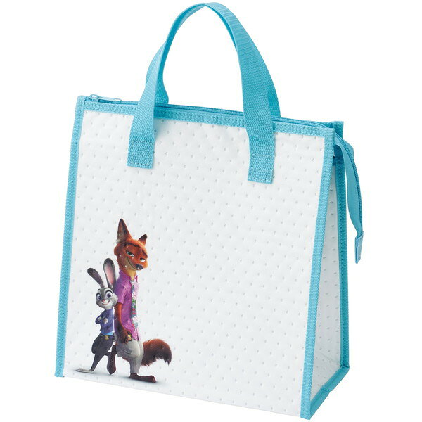 商品説明★ ボトルとお弁当箱を一緒に入れて持ち運べる保冷トートバッグ。★ マチ幅が約12cmとちょっと大きめなので使いやすい。★ 内側はアルミ蒸着フィルムなので保冷効果がある。★ 開閉はファスナー式で、マチの部分は閉じられず隙間ができる構造。スペック* サイズ:約W265×H270×マチ幅120mm (持ち手含まず)* 材質…・表地:不織布、ポリプロピレン・裏地:アルミ蒸着フィルム・中地:ポリエステル・持ち手・パイピング:ポリプロピレン* 生産国:中国