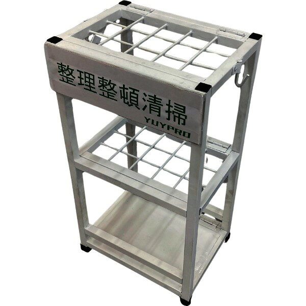 商品説明★ 特長最速10秒で組み立てることができる折り畳み式の箒立てです。建設現場の通路内に置いても作業の邪魔にならず、箒を立ててもまっすぐ立ち見た目もキレイです。★ 用途建設現場など屋外・屋内でのほうき立てに。スペック* 色：白* 幅(mm)：320* 奥行(mm)：240* 高さ(mm)：580* 建設現場の屋外・屋内で使用できる折り畳み式のほうき立てです。* ほうき15本、ちりとり用大型フック2個付き。* 折り畳み時のサイズ：幅320×厚さ78×長さ810mm* 道具を使わず最速10秒で組み立てることが出来ます。* 原産国：中国[材質/仕上]* 本体:スチール
