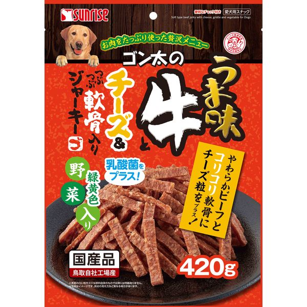 ご注文前にご確認ください※ 商品パッケージや仕様につきまして、予告なく変更されることがございます。※ 賞味期限表示がございます商品は、製造年月から表示期限までになります。商品説明★ お肉をたっぷり使ったチーズ粒入りビーフジャーキーのおいしさと軟骨のコリコリした食感がダブルで味わうことができる嗜好性の高いスナックです。お腹の健康維持をサポートする乳酸菌配合。【注意事項】・自然素材ですので、保存条件によってはニオイが強くなったり、野菜の周りが色濃くなっている場合がありますが、品質には問題ございませんので、安心してお与えください。・色や大きさ、具材の量などにバラつきが見られる場合がありますが、品質には問題ありません。・表面の白い粉やスジは原料由来のもので品質には問題ありません。・愛犬の食べ方や習性によっては、のどに詰まらせることも考えられます。必ず観察しながらお与え下さい。・まれに体調や体質に合わない場合もあります。何らかの異常に気付かれたときは与えるのをやめ、早めに獣医師にご相談ください。[注意]・本品は犬用です。・子供が誤食しないように、子供の手の届かないところに保管してください。・給与量の目安をお守りください。※メーカーの都合により、パッケージ・仕様・成分・生産国等は予告なく変更になる場合がございます。※上記理由でのご返品はお受けできませんので、事前お問合せなどご注意のほど宜しくお願いいたします。スペック* 原材料: 穀類、肉類[ビーフ、軟骨(コラーゲン含む)等]、野菜類(にんじん、かぼちゃ等)、でん粉類、食物繊維、乳類(チーズ等)、乳酸菌、増粘安定剤(グリセリン、加工デンプン)、保存料(ソルビン酸カリウム)、着色料(二酸化チタン、赤40、黄4、黄5)、酸化防止剤(ミックストコフェロール、ローズマリー抽出物)* 保証成分: たん白質21.5%以上、脂質2.0%以上、粗繊維3.5%以下、灰分5.0%以下、水分25.0%以下* エネルギー: 290kcal/100g* 賞味期限: 12ヶ月* 生産国: 日本