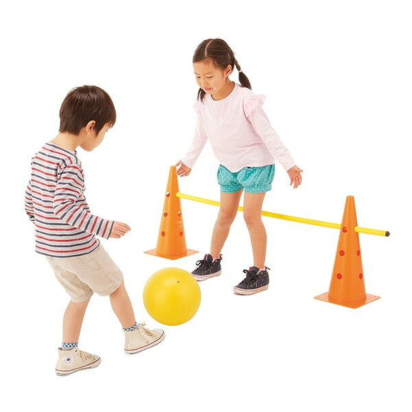 商品説明★ 2色4本組のカラースティック★ 専用パーツと組み合わせて様々な運動遊びが出来る。スペック* サイズ:直径2.5cm×長さ124cm* 重量:200g/本* 材質:ポリエチレン* 内容:赤・黄×各2本(計4本組)※カラーポスト46(ETE101)、ジョイントボックス(ETE111・ETE112)、フラットリング(ETE121・ETE122・ETE123)、ジョイントクリップ(ETE131・ETE133)と組み合わせてご使用ください。* 生産国:台湾製