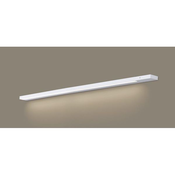 スペック[光源]* LED(温白色タイプ)* 色温度: 3500 K* 光源寿命40000時間(光束維持率70%)[寸法・質量]* 幅: 56 mm* 長: 958 mm* 高: 18 mm* 質量: 1.1 kg[仕様・注意事項]* 器具光束: 1200 lm* 電圧: 100 V* 消費電力: 18.3 W* 消費効率: 65.5 lm/W* プラスチックカバー: 乳白* 天井直付型・壁直付型・据置取付型、L1000タイプ、拡散タイプ・両側化粧/狭面・電源投入タイプ(標準入線)* Ra83適合ライトコントロール: リビングライコンNQ28752WK (別売)適合ライトコントロール: リビングライコンNQ28752SK (別売)適合ライトコントロール: リビングライコンNQ28732WK (別売)適合ライトコントロール: リビングライコンNQ28732SK (別売)適合ライトコントロール: リビングライコンNQ28751WK (別売)適合ライトコントロール: リビングライコンNQ28751SK (別売)適合ライトコントロール: LED埋込調光スイッチC(ロータリー式)WTC57523W (別売)* 両側化粧配光* 建築化照明用* 壁面(上・下・縦向き)・天井面・据置取付専用* 送り用コネクタ付* 電源投入タイプ(標準入線)* 位相制御式(2線式)* 入力電流(100V時): 0.19 A* 適合ライコン(別売)との組み合わせで100%〜5%調光可能