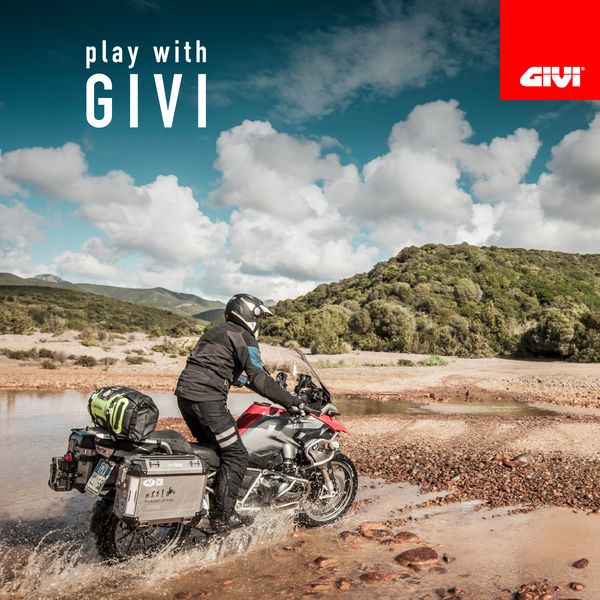 デイトナ D96104 GIVI EA115BK 防水ドラムバッグ 40L