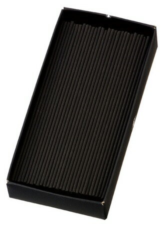 商品説明★ 代の住宅環境に合わせ、けむりを極々微量に抑えたタイプの炭のお香です。備長炭には多数の小さな穴があり、そこに空気や水が通過されるときに、不純物や、嫌なにおいの微粒子をつかまえて清浄にします。また、吸着効果により線香の消臭機能を高め...