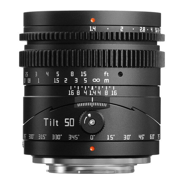商品説明★ 銘匠光学(めいしょうこうがく)TTArtisan(ティーティーアーティザン)Tilt 50mm f/1.4は、ティルト・回転機構を採用したフルサイズ対応の大口径標準レンズです。奥行きのある被写体に対して幅広くピントを合わせたり、逆にピント面を極端に狭くすることでミニチュアの世界をのぞきこんだような映像表現が可能です。★ ティルト・回転機構鏡筒部のロックを緩めて、傾けることでレンズ光軸を意図的にずらし、絞りの操作に頼ることなくピントが合う範囲を自由に操ることができます。鏡筒部は左右各々8°まで傾くとともに最大360°回転。様々な被写体に対応しながら自由な構図も確保でき、ティルト機構を使用しない場合は扱いやすい画角の標準レンズとして使用できます。★ フォローフォーカス対応の設計絞りリングとピントリングは動画撮影用のフォローフォーカスに対応しており、幅広い用途に活用できるレンズです。※注意事項・ご使用時にはカメラの「メニュー」-「レンズなしレリーズ」を「ON」にしてください。(カメラの機種により「レンズなしレリーズ」の設定階層が違う場合がございます。各カメラの取扱説明書をご覧になり設定を行ってください。)・製品のデザインが予告なく変更される場合がありますのでご了承ください。スペック* 対応マウント: 富士フイルムX* サイズ: 約 Φ69×71mm(マウント部除く)* 質量: 約 450g* 焦点距離: 50mm* フォーカス: MF(マニュアルフォーカス)* レンズ構成: 6群7枚(高屈折レンズ2枚)* 対応撮像画面サイズ: 35mmフルサイズ* 最短撮影距離: 0.5m* 絞り: F1.4-F16* 絞り羽根: 12枚* フィルター径: 62mm* ティルト量: ±8°* 回転角(レボルビング): 360°