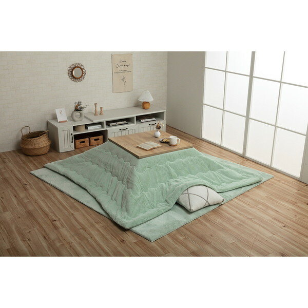 商品説明★ 極上の触り心地のフェイクファーシリーズ「ラピアス」でおうち時間が好きになるお気に入りの空間へ。★ 表地にはフィラメント糸でふわふわなフェイクファーを使用しています。フィラメント糸は長い繊維なので短い毛を撚って紡績している繊維より...