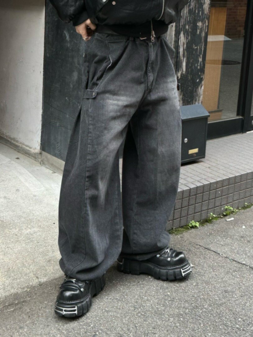 楽天Pressing正規品【 Chikashitsu + side snap balloon denim pants （2color） 】 チカシツプラス ボトムス ボトム パンツ ジーンズ　ジーンズパンツ ジーパン デニム デニムパンツ バルーンデニム スナップボタン 長ズボン Pressing pressing プレッシング プレッシングウェブショップ