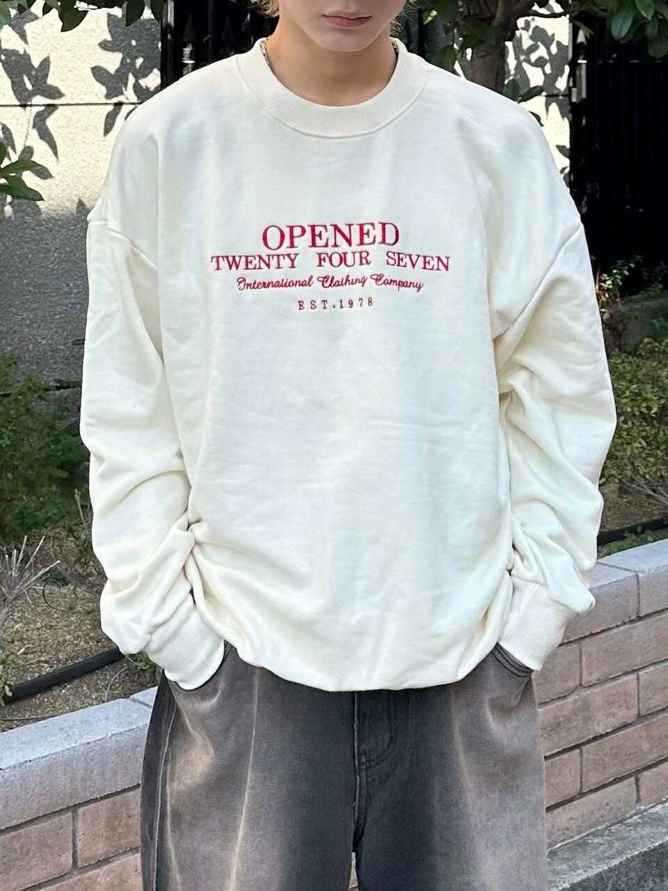 乐天商城 - 正規品【 nmtc + opened sweat shirt (4color) 】 エヌエムティーシー セレクト セレクトアイテム トップス スウェット スウェットシャツ トレーナー mtm 長袖 長袖トップス 刺繍 Pressing pressing プレッシング プレッシングウェブショップ