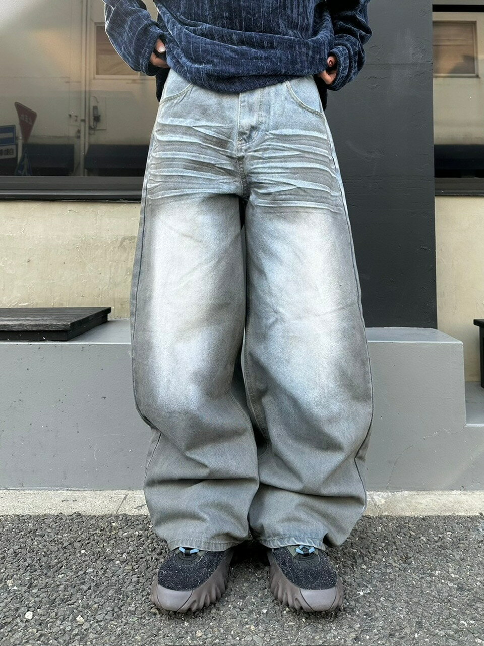 乐天商城 - 受注制【Chikashitsu +】brush washing wide denim pants
