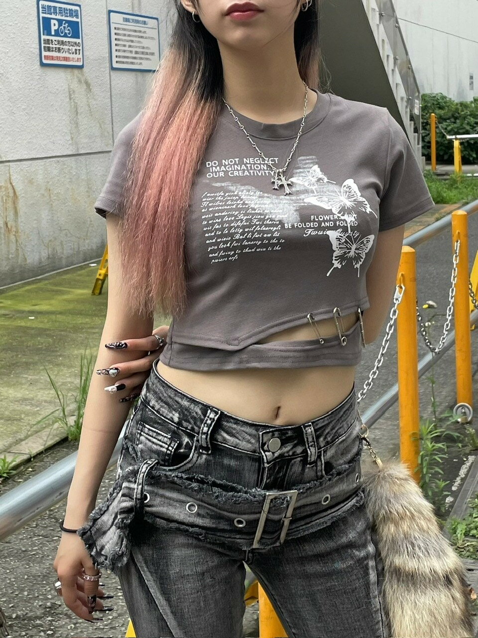 乐天商城 - 受注制【XU DOG】butterfly print cropped tee (3color)