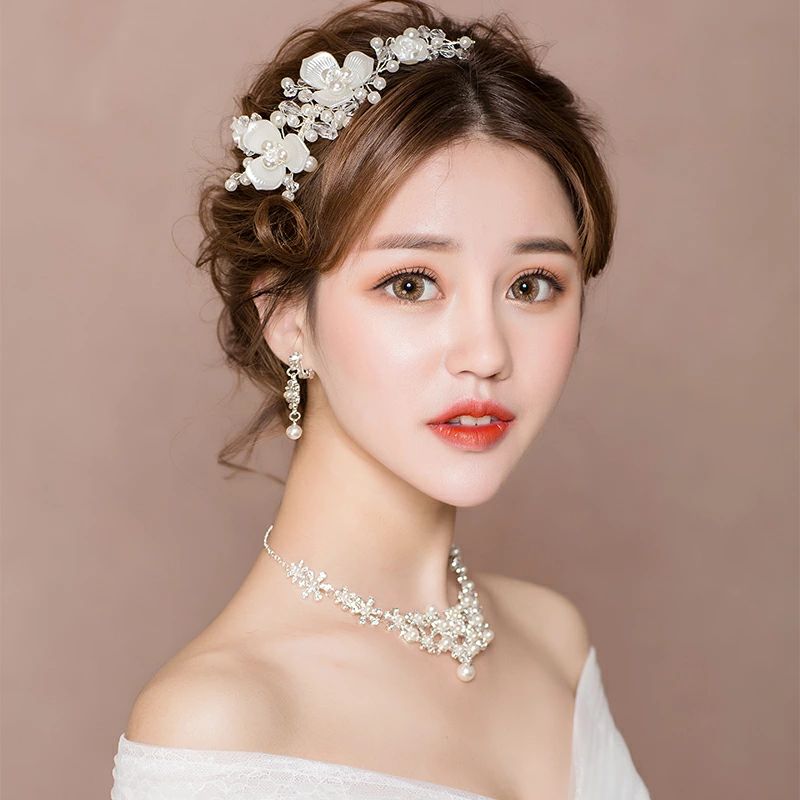 即納 あす楽 ヘッドドレス ウェディングアクセサリーセット フラワー 髪飾り コーム ネックレス イヤリング ピアス 花嫁小物 ウェディ