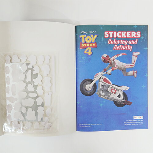 トイストーリー4 ぬりえ & アクティビティーブック シール付き 19871 ぬり絵 カラーリングブック めいろ シール ステッカー TOY STORY 4 ディズニー Disney おもちゃ キッズ 子供 男の子 女の子 キャラクター グッズ 英語 輸入品 2
