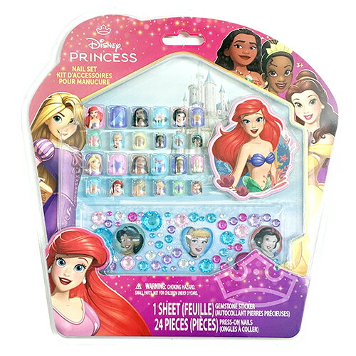 ディズニープリンセスの子供用ネイルチップセットです。 ディズニープリンセスのキャラクターがデザインされたネイルチップは、女の子の心をくすぐります。 ラインストーンやネイルファイルもセットになっているので、すぐに遊べますよ。 接着剤付きで簡単に装着できるから、初めてのネイル体験にもぴったり。 かわいい指先で、プリンセス気分を満喫しちゃおう！ アメリカからの輸入品です。 ■パッケージサイズ：約H21×W20×D2cm ■内容：ネイルチップ、ラインストーン、ネイルファイル 裏側に接着剤が付いているので、爪に乗せて押さえるだけで使えます。 爪のサイズに合わせてやすりで調整してください。 はがすときは指をぬるま湯に10〜15分ほどつけて爪の根元の方から剥がしてください。 ※海外輸入商品です。「輸入商品について」を必ずご一読ください。 多少の箱のつぶれ、傷・汚れ等がある場合があります。 予告なくデザイン・仕様変更の場合があります。
