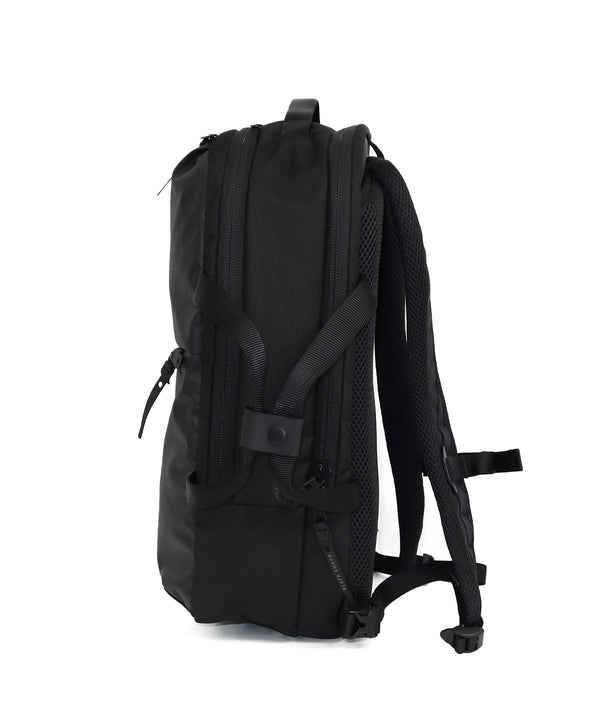 �ڥ֥�å�����С������谷Ź��Black Ember �֥�å�����С�RECTANGLE 2WAY PACK �쥯���󥰥� 2 �������ѥå� 7224002 ���������ʥӥ��ͥ� �� �Хå� �Хå��ѥå� 2way ���å� 23L �ɿ� ���� �֥�å� �ʥ����� �����奢�� �ߥ˥ޥ� �⡼�� �ƥå� ���ܸ����ǥ�