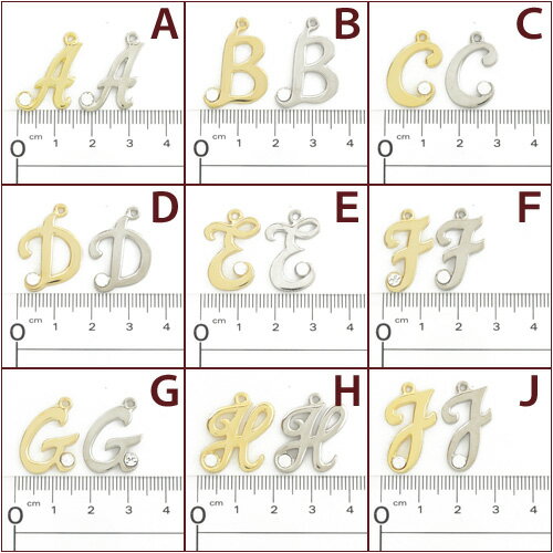 アルファベット イニシャル チャーム パーツ（2ヶ入）Swarovski ラインストーン ネ...