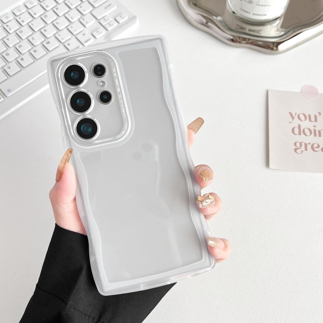 ZTOFERA Samsung Galaxy S25 Ultra ケース用、クリア透明可愛いうねうね波状フレームおしゃれデザイン、ソフトTPU滑り止め傷防止耐衝撃性の電話カバーSamsung S25 Ultra 5Gケース用、白い