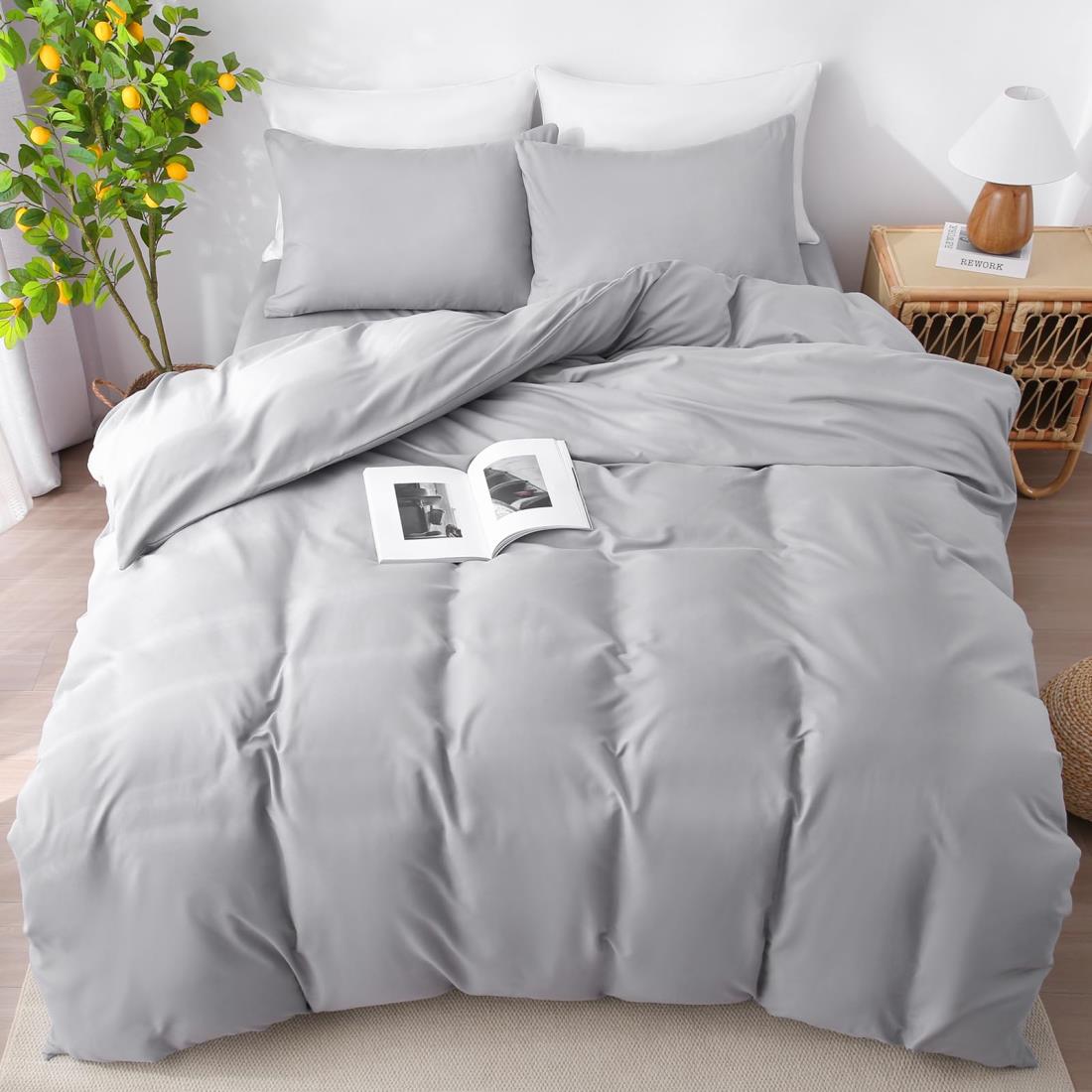 DoGenkikun 掛け布団カバー クイーン【防ダニ99.9%・自動消臭繊維・敏感肌専門】 布団カバー 超柔らかい オールシーズン ファスナー シワ加工 吸水速乾 丸洗いOK 肌に優しい 無地 かけふとんカバー高級ホテル 和室 旅行先 ペット対応 シルバーグレー210×210cm