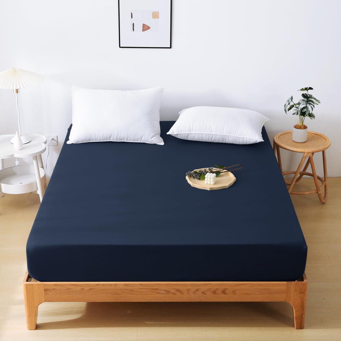 HEVUMYI ボックスシーツ 吸水速乾シーツ 厚さ5~30cmのマットレスに適用 （ダブル,140×200cm） ベッドシーツ 抗菌防臭マットレスカバー 洗えるベッドカバー 着脱簡単布団シーツ 敷き布団カバー 防ダニマットレスシーツ 柔らかな触感 ネイビー