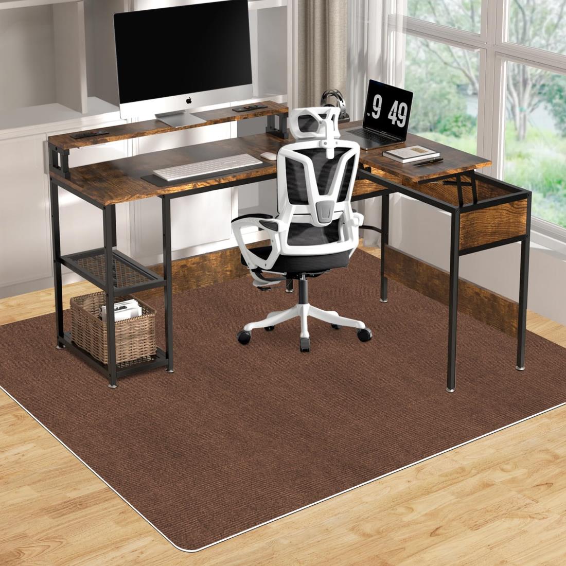 チェアマット 床保護マット UOUOMI フロアマット【140 ×100cm 】滑り止め TPRマット 厚み4mm 傷防止凹みキズ・パッド 床傷防止 滑り止 丸洗い可能騒音対策 床暖房対応セルフ粘着 ゲーミングチェアマットデスクマット吸音防音マット（ブラウン）