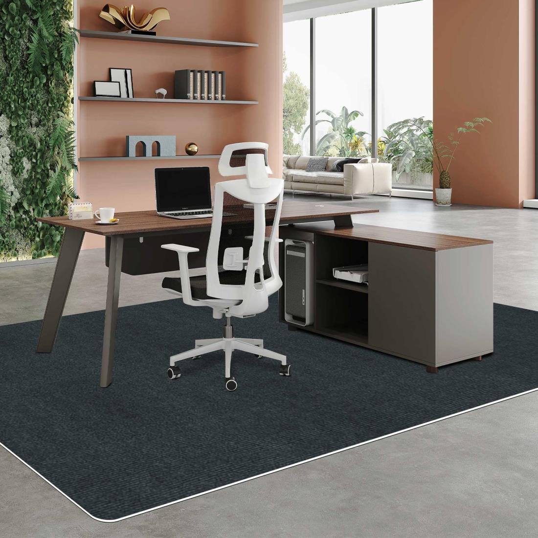 チェアマット 床保護マット UOUOMI フロアマット【180 ×140cm 】滑り止め TPRマット 厚み4mm 傷防止凹みキズ・パッド 床傷防止 滑り止 丸洗い可能騒音対策 床暖房対応セルフ粘着 ゲーミングチェアマットデスクマット吸音防音マット（ブラック）