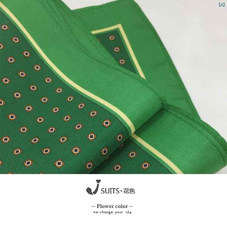 メンズファッション　コーデ　フォーマル　オシャレ　海外風 メンズスーツ ヤッピー レトロ グリーン エメラルドグリーン プリント ポケット スカーフ 胸 ハンカチ