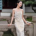 レディース ファッション コーデ 春 夏 秋 Fushui 秋冬 フランス 光沢 氷 花 ベルベット ドレス レトロ スリムフィット サスペンダー ロング スカート
