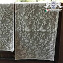 商品詳細 商品名Cotton Flower コットンフラワーインテリアテーブルセンター　40×125 サイズ（cm）40×125 生産国中国 特記 素朴な風合いの生地にコットンレースをあしらい、 可愛く優しい表情に仕上げた大人気のコットンフラワーシリーズの インテリアの為のアイテムを作りました。 さりげなくお部屋の雰囲気をナチュラルにしてくれます。 配送宅配便・レターパックなど※メーカー直送の為配送方法はご指定頂けません。 納期発送より1〜5日程度 送料お届け先が、運送会社の定めた特定地域に分類されますと、別途料金が発生する場合があります。別途料金発生の際は、事前にご連絡を差し上げます。 補足 ※当商品はメーカー直送品です。 ◆代金引換はご遠慮ください。 ◆在庫切れの場合や、入荷時期の関係でお届けに時間が掛かることがございます。その際はメールにてご連絡致しますので、予めご了承ください。 ◆ご注文確認メール後のキャンセルや変更はお受けいたしかねます。色やサイズ等を十分ご確認の上ご注文下さいますようお願い致します。 なるべく実物に近い状態で撮影していますが、撮影時の光の加減やお客様のPC設定により、色合いが若干異なる場合がございます。 輸入家具 輸入雑貨 アンティーク家具 アンティーク雑貨 白家具 輸入ソファ 収納家具 ヨーロピアン ロココ調 姫系 プリンセス 猫脚 かわいい 家具 クラシック家具 ジェニファーテイラー 天使 オブジェ ガーデニング雑貨 おしゃれ雑貨 海外 インテリア を取り扱っております。 ▼ご使用シーンご自宅用はもちろん、 プレゼント 贈り物 誕生日 ギフト 母の日 父の日 クリスマス 新築祝い リフォーム 模様替え 引越し 贈答品 什器 コスプレ 撮影 スタジオ 写真館 小道具