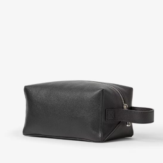 Rakuten - FENDI　LUI TOILETRY BAG　7N170　ASIH　F0GXN　BLACK　フェンディ　メンズ　トイレタリー　セカンドバッグ　ブラック