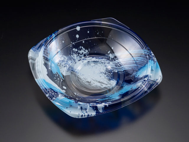 海鮮丼が映える、専用容器。角丸形状で売場のデッドスペースを削減。高い鮮度感を演出する海洋青柄。サイズ：180×180×35mm材質：バイオマスプラ重量：15g商品コード00316305メーカー名リスパックサイズ180×180×35mm材質バイオマスプラ重量15.00g電子レンジ不可種別本体のみ対応蓋（別売）バイオPET 海専丼 180OC関連商品(バラ)バイオPET 海専丼180B 海洋青 50点関連商品(ケース)バイオPET 海専丼180B 海洋青 600点・注意事項：モニターの発色によって色が異なって見える場合がございます。・領収書については、楽天お客様マイページから、商品出荷後にお客様自身で印刷して頂きますようお願い申し上げます。・本店では一つの注文に対して、複数の送り先を指定することができません。お手数おかけしますが、注文を分けていただきます様お願い致します。・支払い方法で前払いを指定されて、支払いまで日数が空く場合、商品が廃番もしくは欠品になる恐れがございます。ご了承ください。・注文が重なった場合、発送予定日が遅れる可能性がございます。ご了承ください。・お急ぎの場合はなるべく支払い方法で前払い以外を選択いただきます様お願い致します。支払い時期によっては希望納期に間に合わない場合がございます。