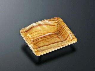 お刺身単品盛り用。サイズ：148×124×60mm／材質：PSP／重量：3.3g商品コード00619338メーカー名中央化学重量3.30g電子レンジ不可種別本体のみ関連商品(バラ)みやま15-12 木理BR 50点関連商品(小箱)みやま15-12 木理BR 800点関連商品(ケース)みやま15-12 木理BR 1600点・注意事項：モニターの発色によって色が異なって見える場合がございます。・領収書については、楽天お客様マイページから、商品出荷後にお客様自身で印刷して頂きますようお願い申し上げます。・本店では一つの注文に対して、複数の送り先を指定することができません。お手数おかけしますが、注文を分けていただきます様お願い致します。・支払い方法で前払いを指定されて、支払いまで日数が空く場合、商品が廃番もしくは欠品になる恐れがございます。ご了承ください。・注文が重なった場合、発送予定日が遅れる可能性がございます。ご了承ください。・お急ぎの場合はなるべく支払い方法で前払い以外を選択いただきます様お願い致します。支払い時期によっては希望納期に間に合わない場合がございます。