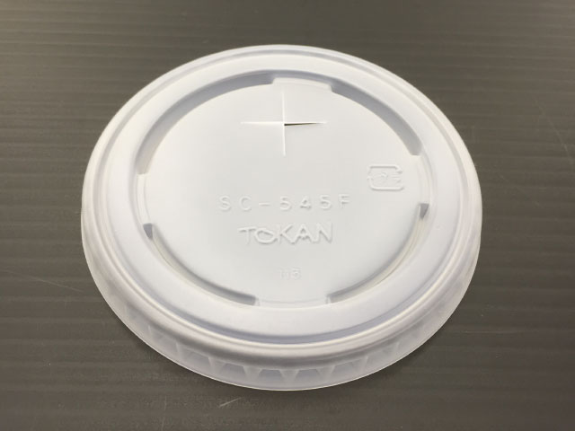 蓋のみです。※本体は別売り。サイズ：嵌合径φ89mm材質：PS商品コード00573729メーカー名東罐興業重量2.00g種別蓋のみ関連商品(ケース)SC-545-F 蓋 PS(N)X穴(100*20)06 M 2000点・注意事項：モニターの発色によって色が異なって見える場合がございます。・領収書については、楽天お客様マイページから、商品出荷後にお客様自身で印刷して頂きますようお願い申し上げます。・本店では一つの注文に対して、複数の送り先を指定することができません。お手数おかけしますが、注文を分けていただきます様お願い致します。・支払い方法で前払いを指定されて、支払いまで日数が空く場合、商品が廃番もしくは欠品になる恐れがございます。ご了承ください。・注文が重なった場合、発送予定日が遅れる可能性がございます。ご了承ください。・お急ぎの場合はなるべく支払い方法で前払い以外を選択いただきます様お願い致します。支払い時期によっては希望納期に間に合わない場合がございます。