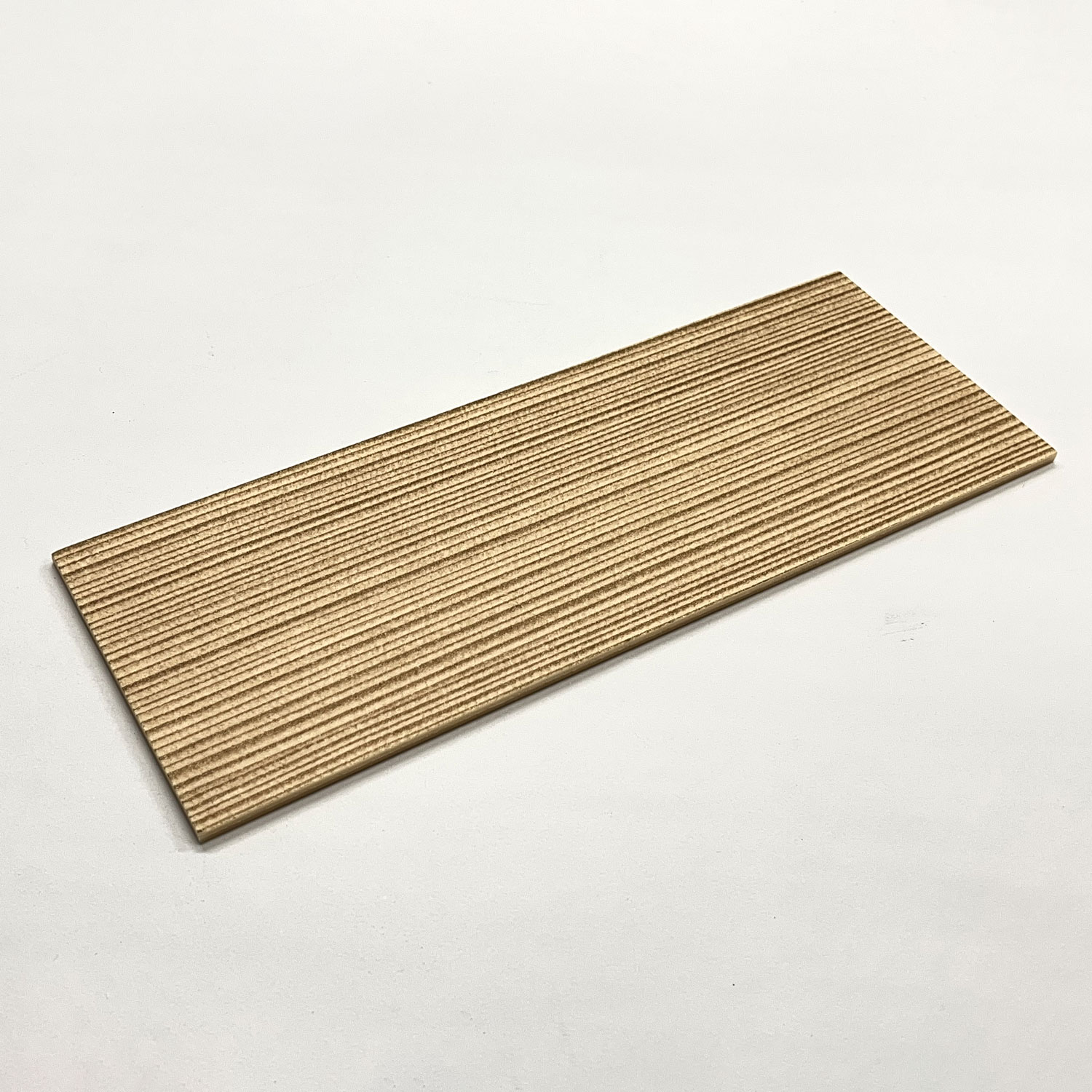 カップ＋フタを使用することで味移りを防止。作業性アップにもつながります。仕出しや会議弁当に最適です。※こちらの商品は蓋のみです。別売りの底、縁(フチ)の3点でご使用ください。サイズ：320×119×5mm材質：PSP重量：10.1g商品コード00324873メーカー名アクタサイズ320×119×5mm材質PSP重量10.10g電子レンジ不可種別蓋のみ対応付属品（別売）折箱 ワン折重 107×40A 金底 アクタ関連商品(ケース)ワン折重 107×40 杉 共蓋 200点・注意事項：モニターの発色によって色が異なって見える場合がございます。・領収書については、楽天お客様マイページから、商品出荷後にお客様自身で印刷して頂きますようお願い申し上げます。・本店では一つの注文に対して、複数の送り先を指定することができません。お手数おかけしますが、注文を分けていただきます様お願い致します。・支払い方法で前払いを指定されて、支払いまで日数が空く場合、商品が廃番もしくは欠品になる恐れがございます。ご了承ください。・注文が重なった場合、発送予定日が遅れる可能性がございます。ご了承ください。・お急ぎの場合はなるべく支払い方法で前払い以外を選択いただきます様お願い致します。支払い時期によっては希望納期に間に合わない場合がございます。