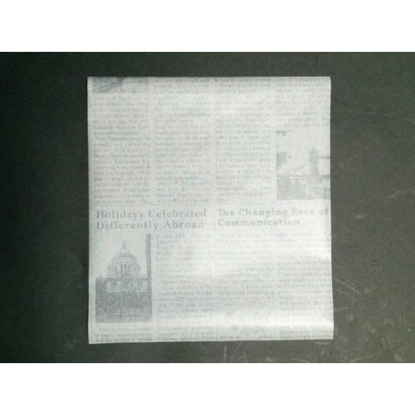 薄紙の片面に極薄のフィルム加工を施してあります。片面は紙、反対面はフィルムで両面に食材が触れても安全です。パンやドーナツなどの敷紙としてご使用いただけます。耐熱温度:約110℃(使用状況に異なります)サイズ：215×195mm材質：紙・ポリエチレン商品コード00682642サイズ215×195mm材質紙・ポリエチレン関連商品(バラ)ラミニュースペーパー RP-NB5E 300枚入 1点・注意事項：モニターの発色によって色が異なって見える場合がございます。・領収書については、楽天お客様マイページから、商品出荷後にお客様自身で印刷して頂きますようお願い申し上げます。・本店では一つの注文に対して、複数の送り先を指定することができません。お手数おかけしますが、注文を分けていただきます様お願い致します。・支払い方法で前払いを指定されて、支払いまで日数が空く場合、商品が廃番もしくは欠品になる恐れがございます。ご了承ください。・注文が重なった場合、発送予定日が遅れる可能性がございます。ご了承ください。・お急ぎの場合はなるべく支払い方法で前払い以外を選択いただきます様お願い致します。支払い時期によっては希望納期に間に合わない場合がございます。