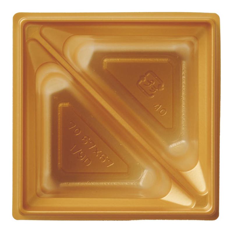 7.0寸用の1/9サイズの斜め仕切のカップです。冷凍、レンジ対応。おせちやお弁当等の大量調理の際に便利です。金色でも金属探知機に反応しません。サイズ：67×67×35mm材質：耐寒PP重量：2.1g原産国／製造国：中国商品コード00765682メーカー名アヅミ産業サイズ67×67×35mm材質耐寒PP重量2.10g電子レンジ可種別付属品関連商品(ケース)H70109DG冷凍レンジカップ7.0寸用金 5400点・注意事項：モニターの発色によって色が異なって見える場合がございます。・領収書については、楽天お客様マイページから、商品出荷後にお客様自身で印刷して頂きますようお願い申し上げます。・本店では一つの注文に対して、複数の送り先を指定することができません。お手数おかけしますが、注文を分けていただきます様お願い致します。・支払い方法で前払いを指定されて、支払いまで日数が空く場合、商品が廃番もしくは欠品になる恐れがございます。ご了承ください。・注文が重なった場合、発送予定日が遅れる可能性がございます。ご了承ください。・お急ぎの場合はなるべく支払い方法で前払い以外を選択いただきます様お願い致します。支払い時期によっては希望納期に間に合わない場合がございます。