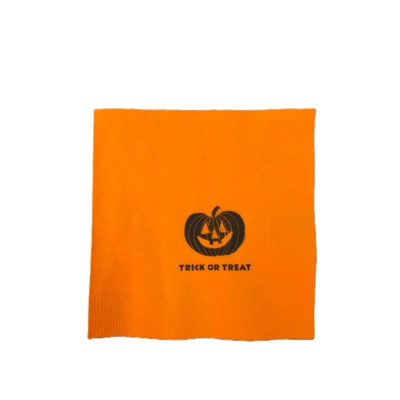 ハロウィン用カラーナプキンです。季節や用途に応じて使い分けることでいつもと違う雰囲気を演出できます。また、カトラリーやお皿の敷物として利用いただくことやプレゼントやお持ち帰り商品に添えてハロウィンを演出できます。サイズ：250×250mm材...