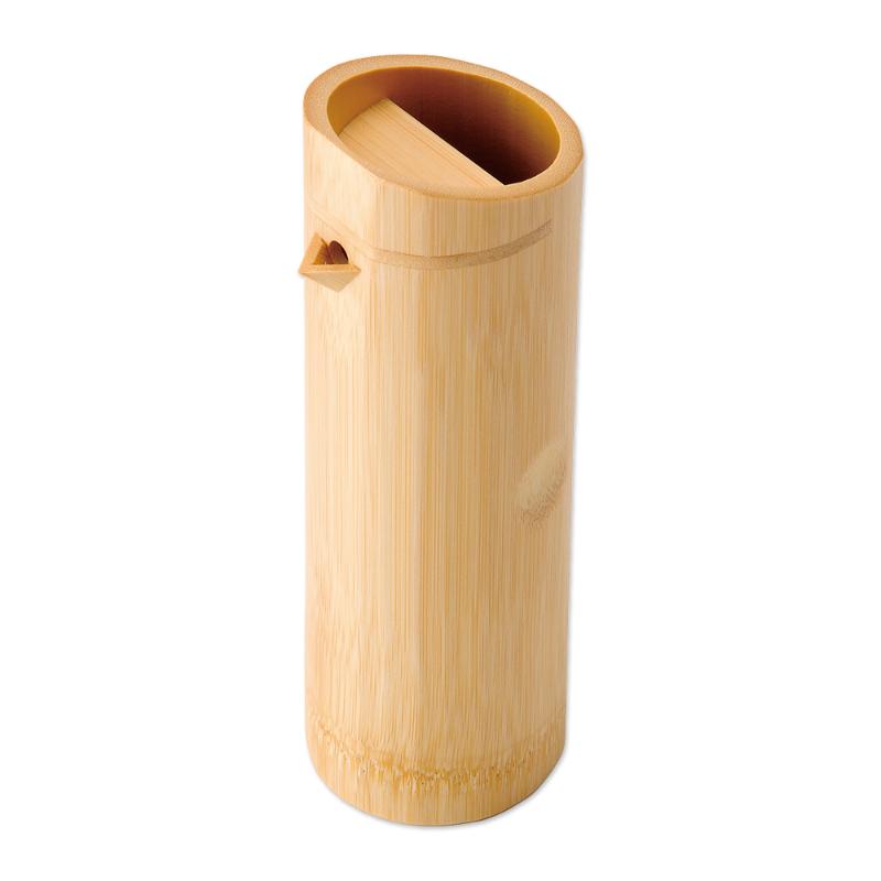 お酒の味にこだわりを持ち、酒器にも風流を求めたいという方に。サイズ：約φ6×H21cm材質：竹重量：120g容量：約310cc原産国／製造国：日本品番：17-140商品コード00842174メーカー名萬洋サイズ約φ6×H21cm材質竹重量120.00g容量約310cc・注意事項：モニターの発色によって色が異なって見える場合がございます。・領収書については、楽天お客様マイページから、商品出荷後にお客様自身で印刷して頂きますようお願い申し上げます。・本店では一つの注文に対して、複数の送り先を指定することができません。お手数おかけしますが、注文を分けていただきます様お願い致します。・支払い方法で前払いを指定されて、支払いまで日数が空く場合、商品が廃番もしくは欠品になる恐れがございます。ご了承ください。・注文が重なった場合、発送予定日が遅れる可能性がございます。ご了承ください。・お急ぎの場合はなるべく支払い方法で前払い以外を選択いただきます様お願い致します。支払い時期によっては希望納期に間に合わない場合がございます。