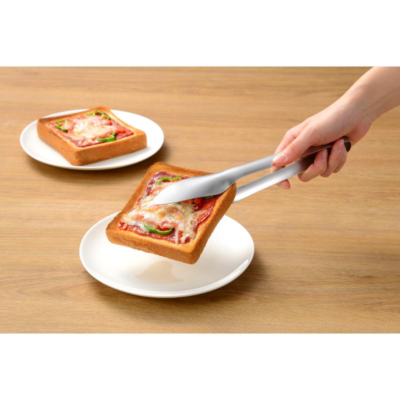 トーストの上の具材を崩さずつかめます。食器洗い乾燥機使用可。サイズ：250×35mm材質：ステンレス鋼(クロム18％)重量：130g原産国／製造国：日本メーカー品番：144000商品コード00846906メーカー名オークスサイズ250×35mm材質ステンレス鋼(クロム18％)重量130.00g関連商品(バラ)ふんわりパントング(化粧箱仕様)AUT1440 1点関連商品(小箱)ふんわりパントング(化粧箱仕様)AUT1440 10点関連商品(ケース)ふんわりパントング(化粧箱仕様)AUT1440 60点・注意事項：モニターの発色によって色が異なって見える場合がございます。・領収書については、楽天お客様マイページから、商品出荷後にお客様自身で印刷して頂きますようお願い申し上げます。・本店では一つの注文に対して、複数の送り先を指定することができません。お手数おかけしますが、注文を分けていただきます様お願い致します。・支払い方法で前払いを指定されて、支払いまで日数が空く場合、商品が廃番もしくは欠品になる恐れがございます。ご了承ください。・注文が重なった場合、発送予定日が遅れる可能性がございます。ご了承ください。・お急ぎの場合はなるべく支払い方法で前払い以外を選択いただきます様お願い致します。支払い時期によっては希望納期に間に合わない場合がございます。