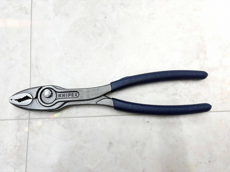入荷しました【限定品】クニペックス(KNIPEX)スリップジョイントプライヤー ツイングリップ200mmスティールブルー8201-200B01