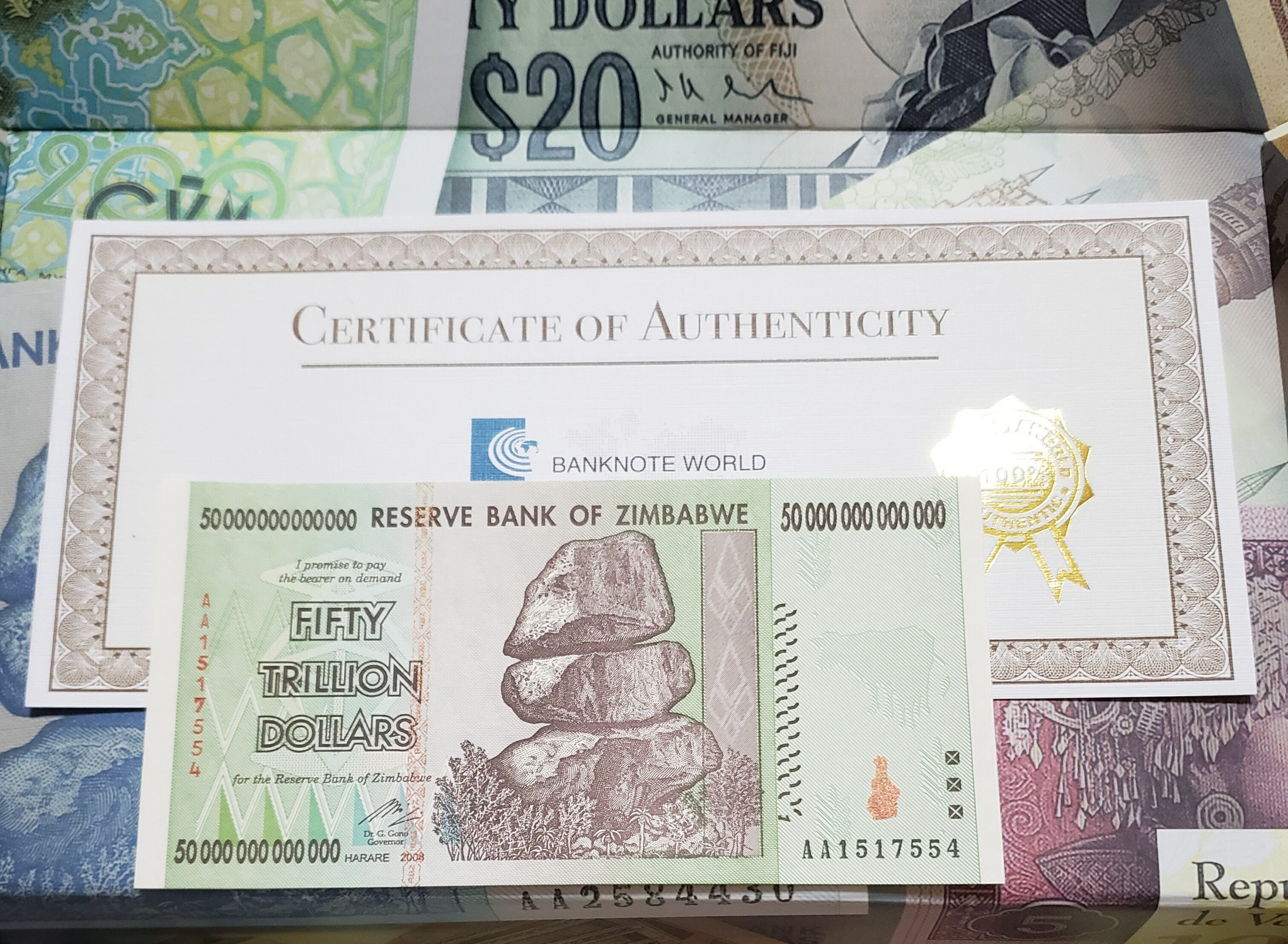 【原本証明書付き】 ジンバブエドル 50兆ドル 5枚 ジンバブエ ドル ジンバブエ紙幣 未使用新札 BANKNOTE 2008年 AA番号 本物紙幣の保証