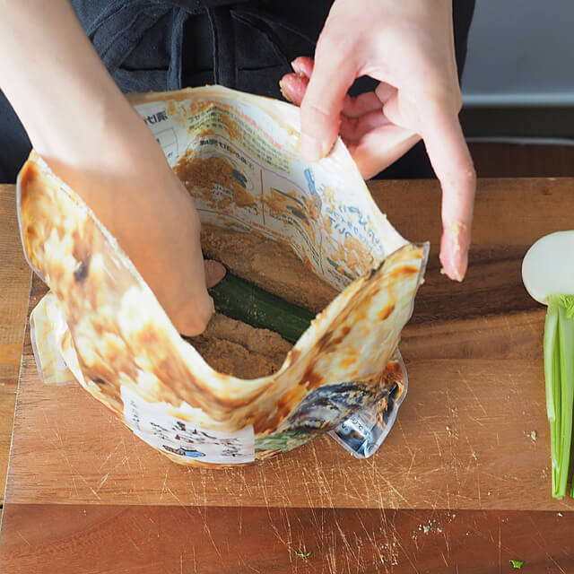 樽の味 熟成ぬか床スタンドパック 1kg