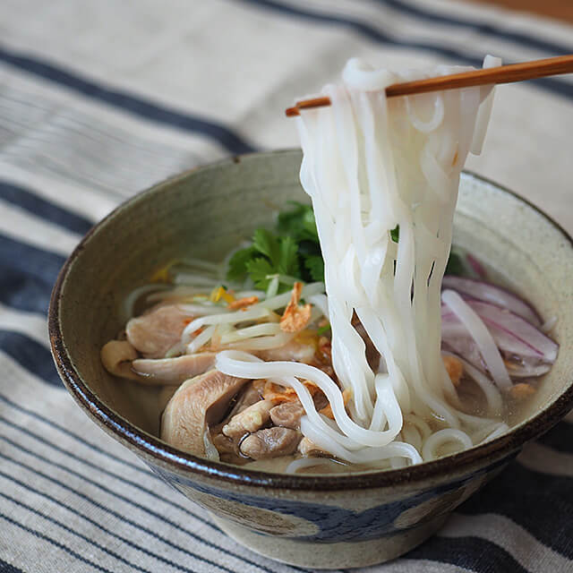 ユウキ食品 ベトナム米粉めん フォー 平麺タイプ 200g